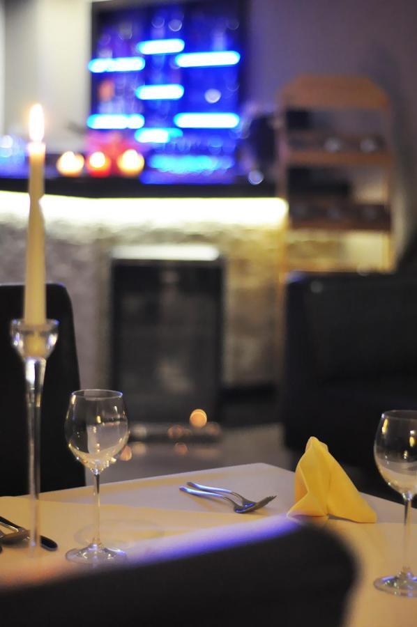 Hotel Pojezierze Szczecinek Kültér fotó