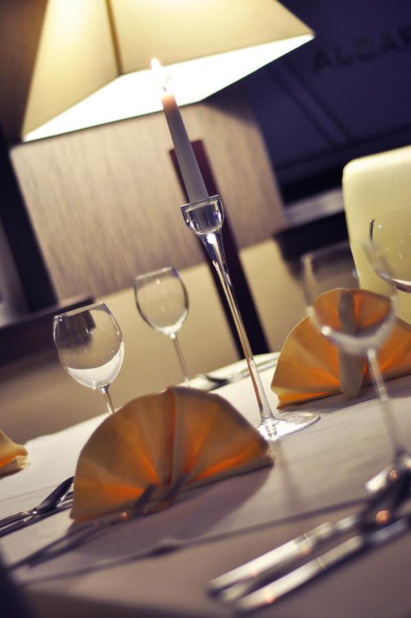 Hotel Pojezierze Szczecinek Kültér fotó